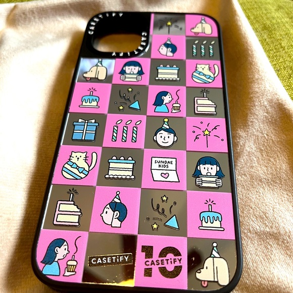 Casetify iPhone 11 cases lot - Picture 2 of 11